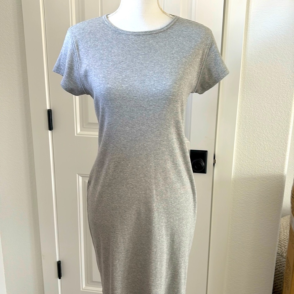 Gray ribbed jersey dress- Ellie Tahari. Size small.